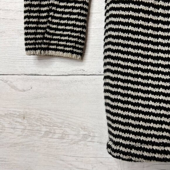 Cabi Sweater Womens Size XXS Black & White Stripe Split Front & Back Turtle Neck - Picture 7 of 16
